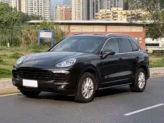 Porsche Cayenne 2016