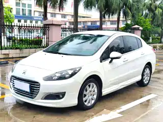 Peugeot 308 2016