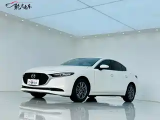 Mazda Mazda3 Axela 2021
