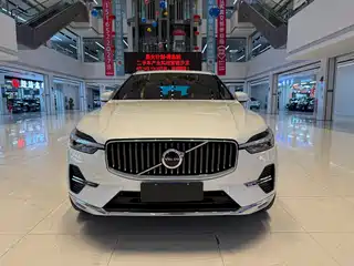 Volvo XC60 2024