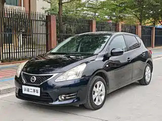 Nissan Tiida 2012