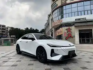 Changan UNI-V 2025