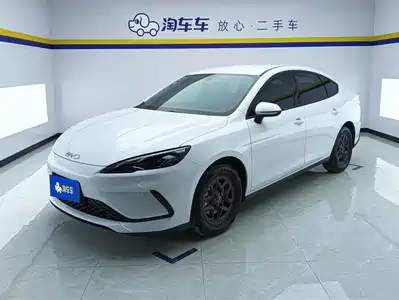 BYD Hai Bao 05 DM-i 2025