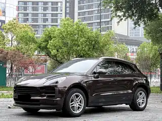Porsche Macan 2020