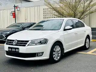 Volkswagen Lavida 2015