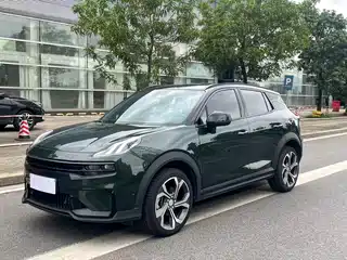 Lynk & Co 06 2023