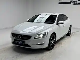Volvo S60 2019