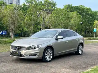 Volvo S60 2015