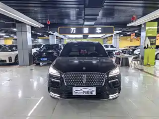 Lincoln Adventurer 2021