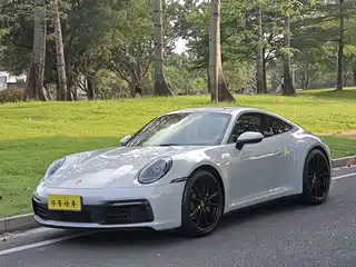 Porsche 911 2023