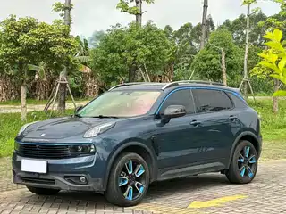 Lynk & Co 01 2019