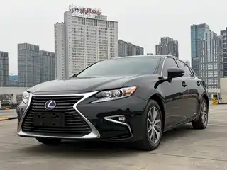 Lexus ES 2016