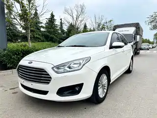 Ford Escort 2014