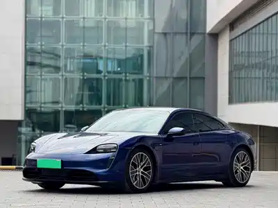 Porsche Taycan 2021