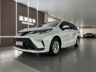 Toyota Granvia 2023