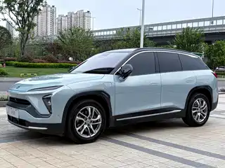 NIO ES6 2021