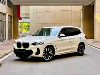 BMW BMW iX3 2024