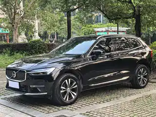 Volvo XC60 2022