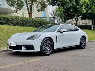 Porsche Panamera 2016