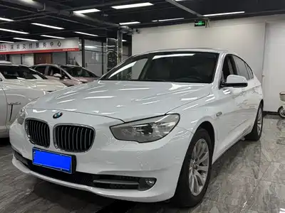 BMW 5 Series GT 2013