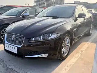 Jaguar XF 2014