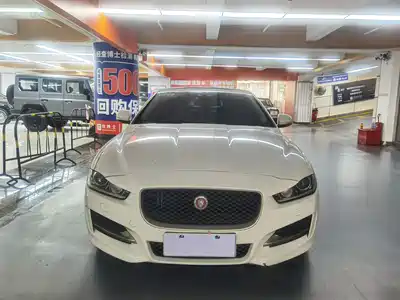 Jaguar XE 2016