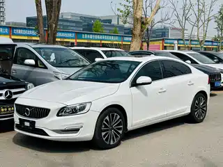 Volvo S60 2019
