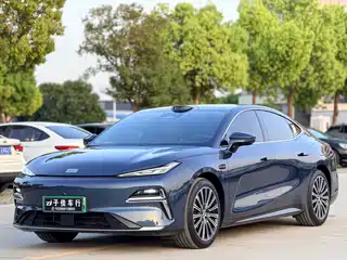 Geely Galaxy Xingyao 8 2025