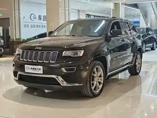 Jeep Grand Cherokee (Import) 2018