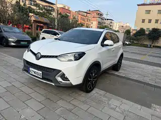 MG Roewe RX5 2016