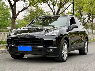 Porsche Cayenne 2016