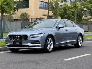 Volvo S90 2019