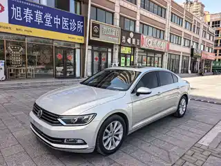 Volkswagen Magotan 2016