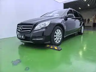 Mercedes-Benz Mercedes-Benz R-Class 2016