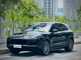 Porsche Cayenne 2023