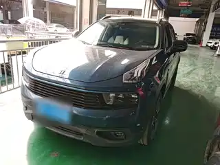 Lynk & Co 01 2018
