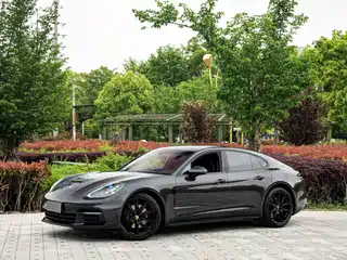 Porsche Panamera 2016