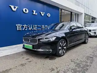 Volvo S90 Plug-in Hybrid 2024