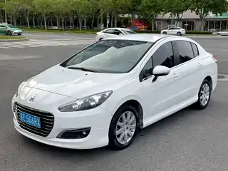 Peugeot 308 2013