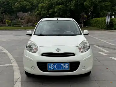 Nissan March 2014