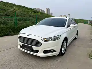 Ford Mondeo 2015