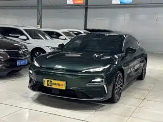 Geely Galaxy Xingyao 8 2025