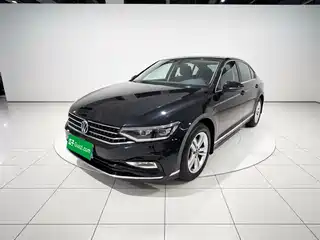 Volkswagen Magotan 2024