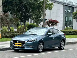 Mazda Mazda3 Axela 2018