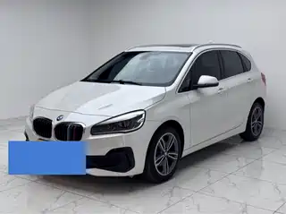 BMW BMW 2 Series Touring 2018