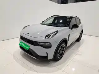 Lynk & Co 01 2023