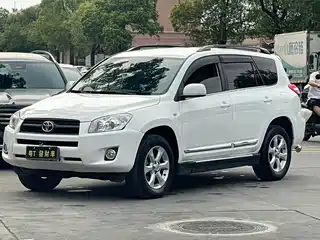 Toyota RAV4 Rongfang 2013