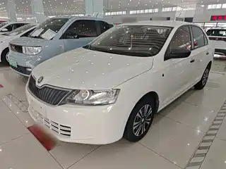 Škoda Rapid 2014