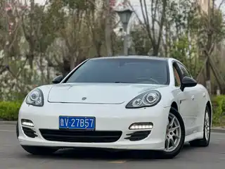 Porsche Panamera 2011