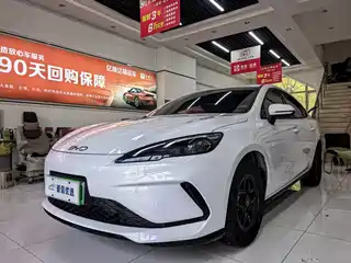 BYD Hai Bao 05 DM-i 2025
